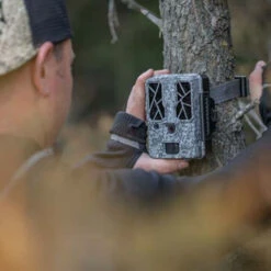 Caméra Spypoint Force Pro Dark 4K -Magasin D’Équipement De Caméra D’Action camera force pro dark spypoint 3