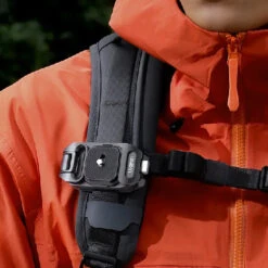 Fixation Quick Release Ulanzi UKA07 Pour Sac à Dos -Magasin D’Équipement De Caméra D’Action fixation quick release ulanzi uka07 pour sac a dos 6