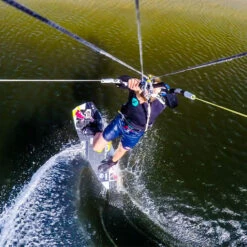 Kite Line Mount V3Xtreme - Fixation Lignes Kitesurf Pour GoPro 7 Kite Line Mount V3Xtreme - Fixation Lignes Kitesurf Pour GoPro -Magasin D’Équipement De Caméra D’Action kite line mount v3 xtreme xccessories pour gopro 2