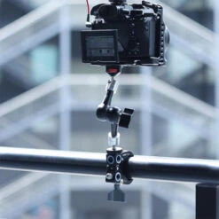 Pince Ulanzi Super Clamp R060 -Magasin D’Équipement De Caméra D’Action pince ulanzi super clamp r060 4