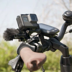 Support Adaptateur Micro 3.5 Mm GoPro V2 -Magasin D’Équipement De Caméra D’Action support adaptateur micro 35 mm gopro v2 7