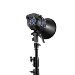 Torche Zhiyun MOLUS B200 -Magasin D’Équipement De Caméra D’Action torche zhiyun molus b200 2